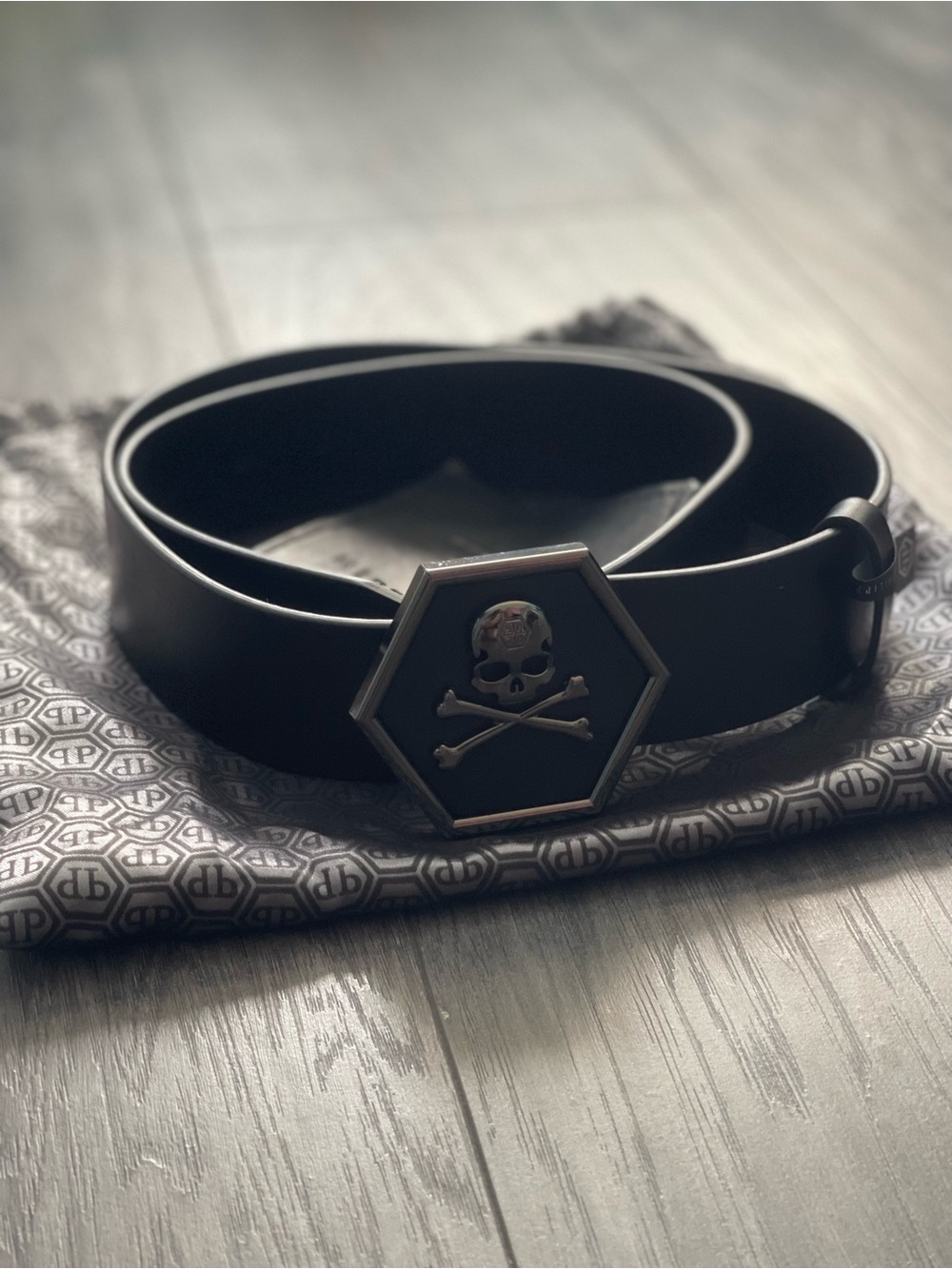 Philipp Plein Black Leather Skull Hexagon Belt